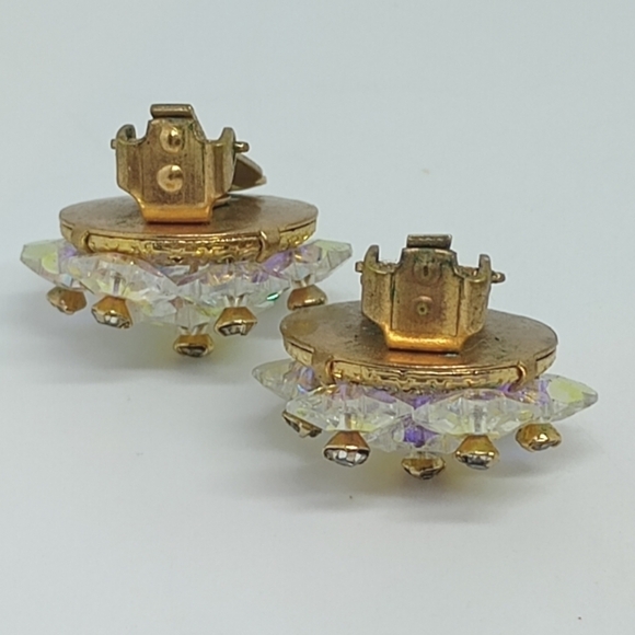 * vintage yellow & clear AB crystal rivioli flower shape clip on earrings - Picture 5 of 6